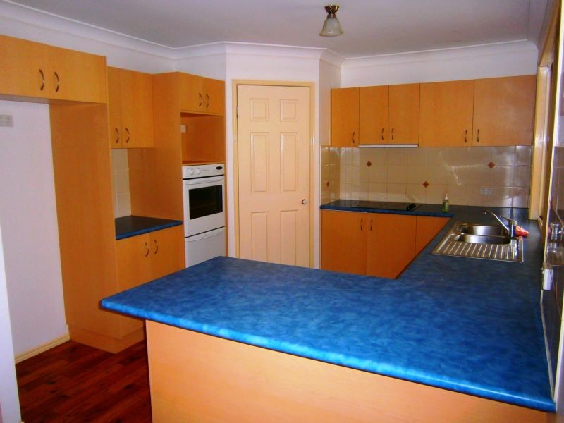 6 Nidus Court, Fernvale QLD 4306