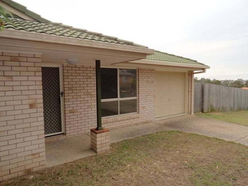 72 Sandalwood Drive, Yamanto QLD 4305