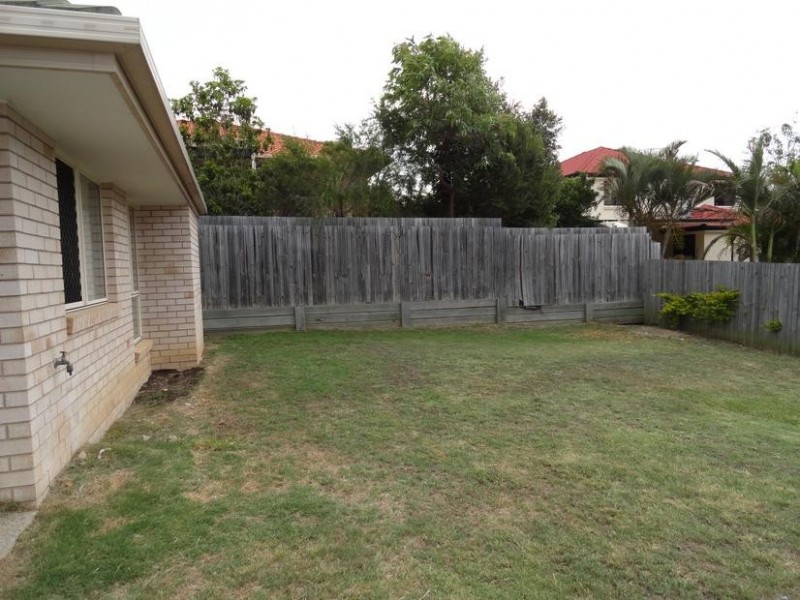 72 Sandalwood Drive, Yamanto QLD 4305