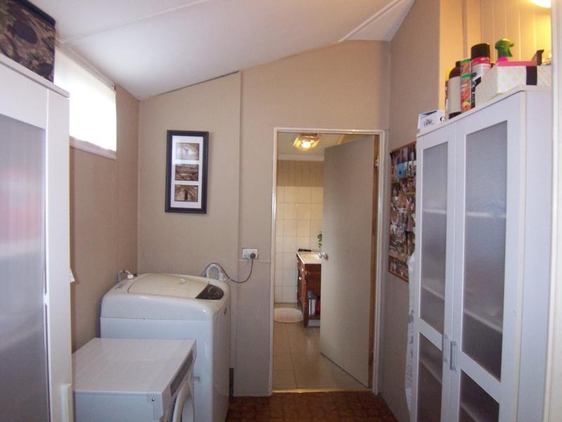 79 Cemetery Road, Raceview QLD 4305
