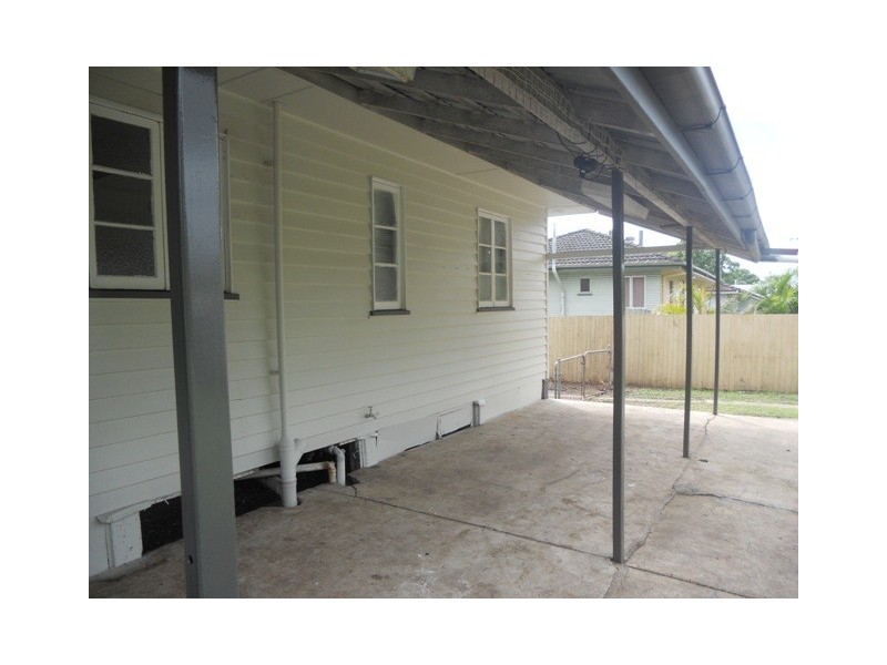 Basin Pocket QLD 4305