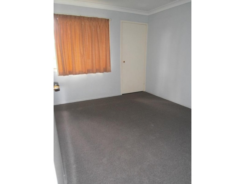 4 Wellington Street, Brassall QLD 4305