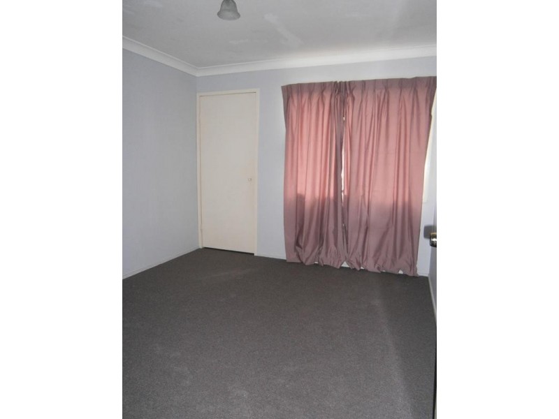 4 Wellington Street, Brassall QLD 4305