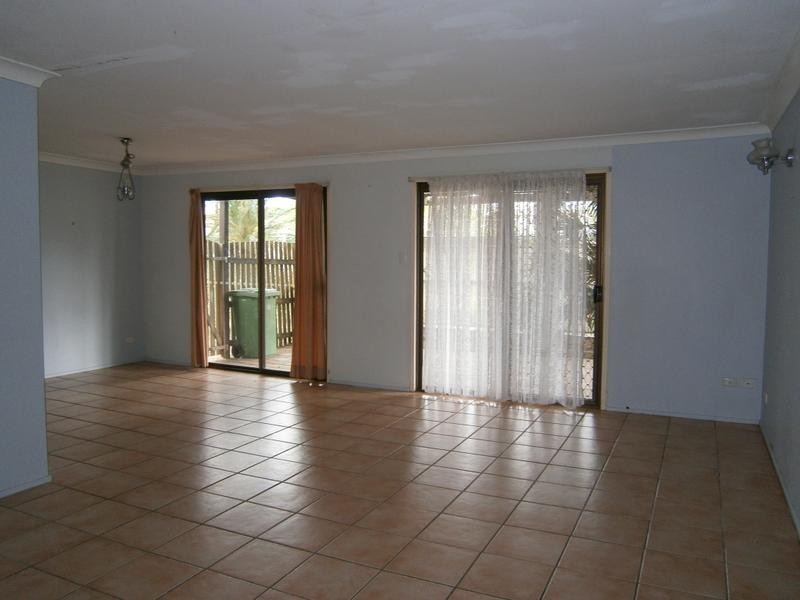 4 Wellington Street, Brassall QLD 4305