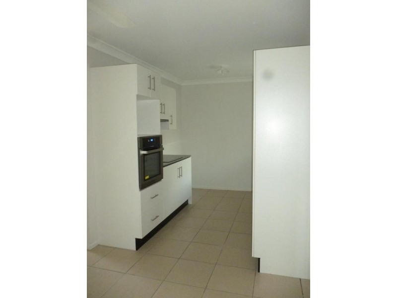 2/35 Woodford Street, One Mile QLD 4305