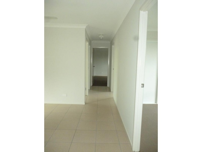 2/35 Woodford Street, One Mile QLD 4305