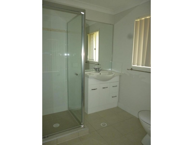 2/35 Woodford Street, One Mile QLD 4305