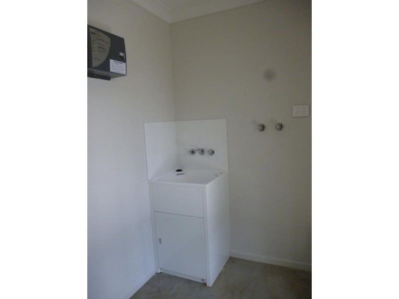 2/35 Woodford Street, One Mile QLD 4305