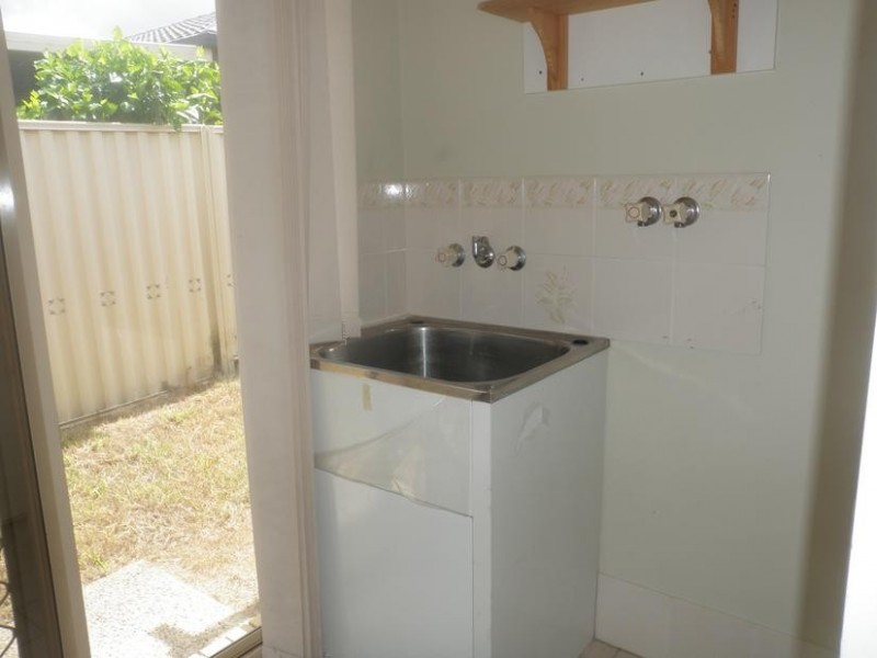 6 Hillier Court, Flinders View QLD 4305
