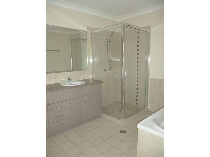 18/21B Hunter Street, Brassall QLD 4305