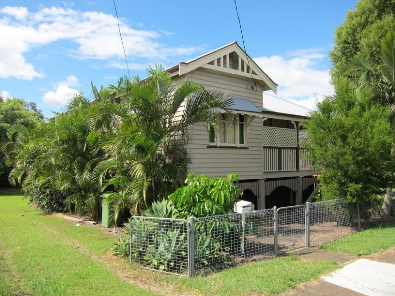 30 The Terrace, North Ipswich QLD 4305