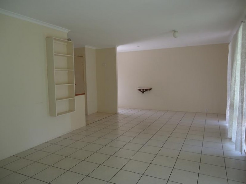 2/19 Cyprus Street, North Ipswich QLD 4305