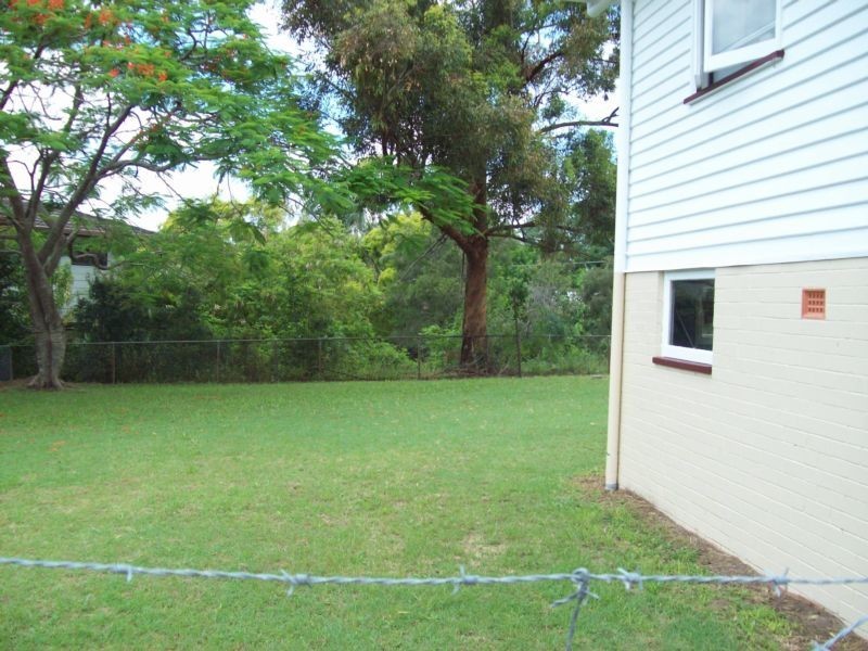 7 Albert Street, North Ipswich QLD 4305