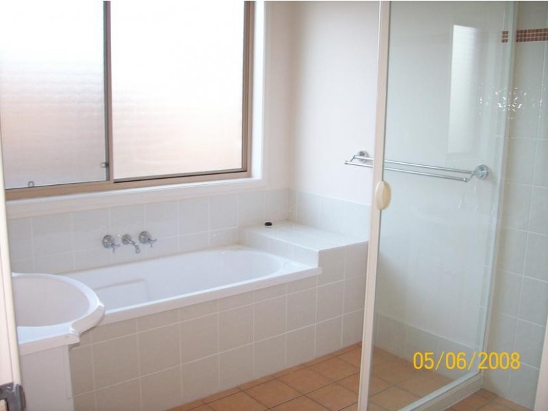 22 Acacia Close, Raceview QLD 4305