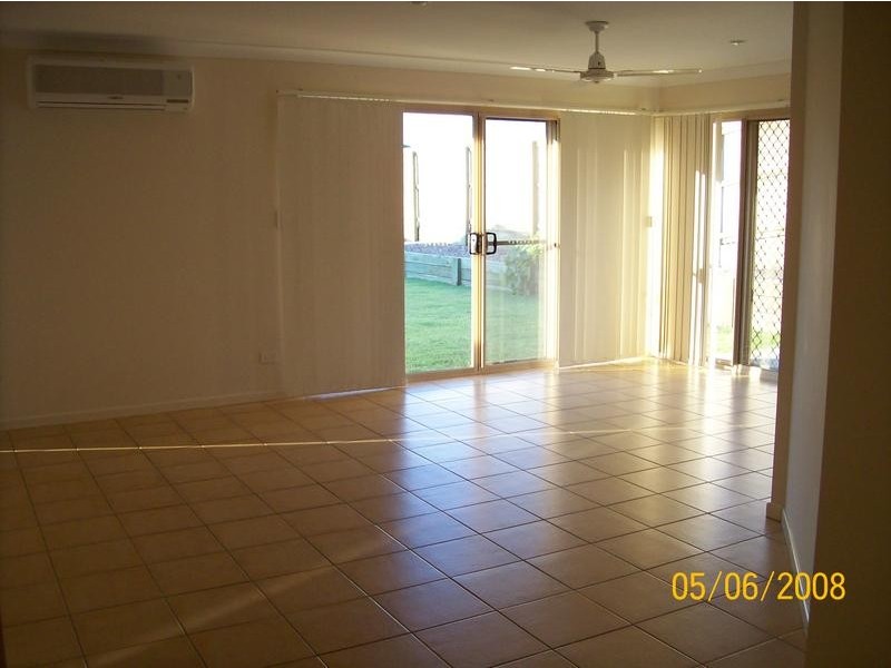 22 Acacia Close, Raceview QLD 4305