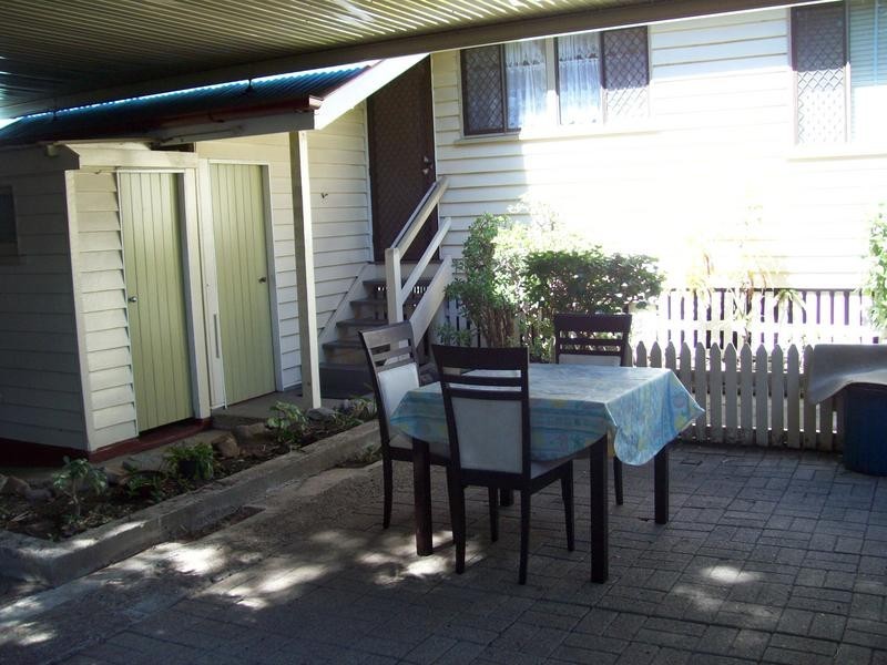 26 Stuart Street, Eastern Heights QLD 4305