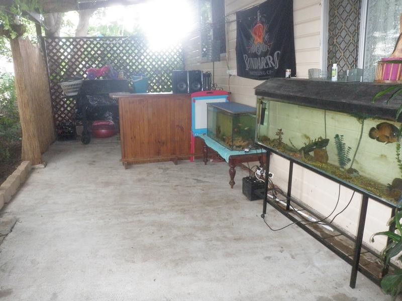 23 Russell Street, Silkstone QLD 4304