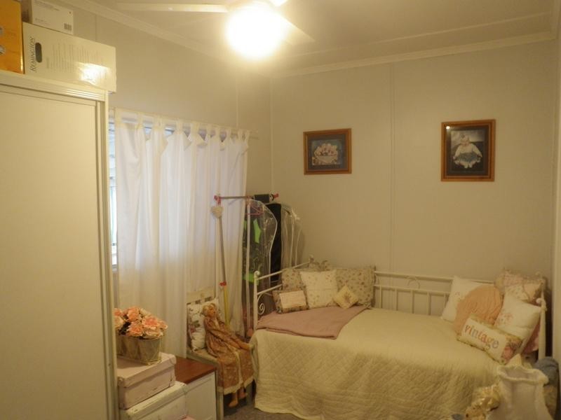 6 Vernon Street, Ipswich QLD 4305