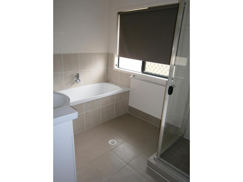 11 Brentwood Court, Fernvale QLD 4306