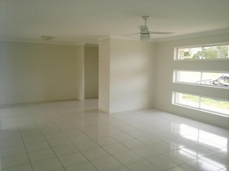 1 Ceres Street, Wulkuraka QLD 4305