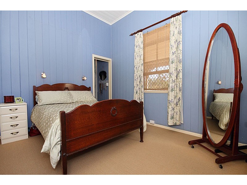 28 Waterworks Road, Brassall QLD 4305