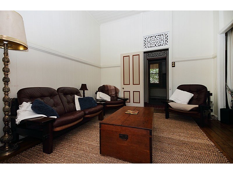 28 Waterworks Road, Brassall QLD 4305