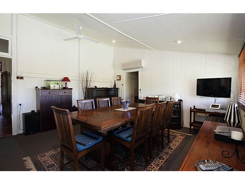 28 Waterworks Road, Brassall QLD 4305