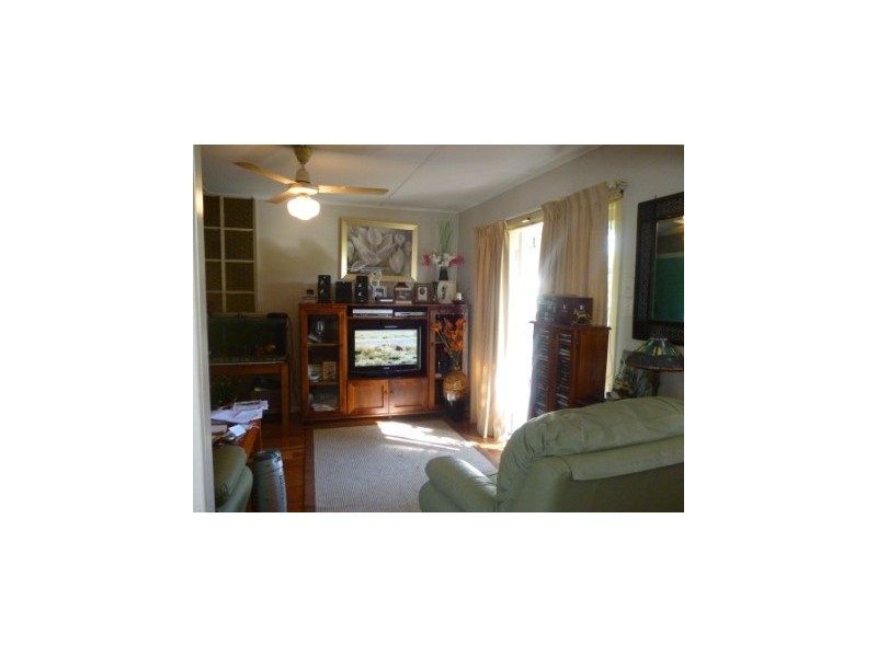 44 Bird Street, Bundamba QLD 4304