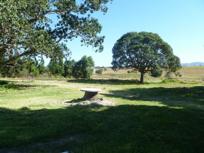 110 Linnings Road, Haigslea QLD 4306