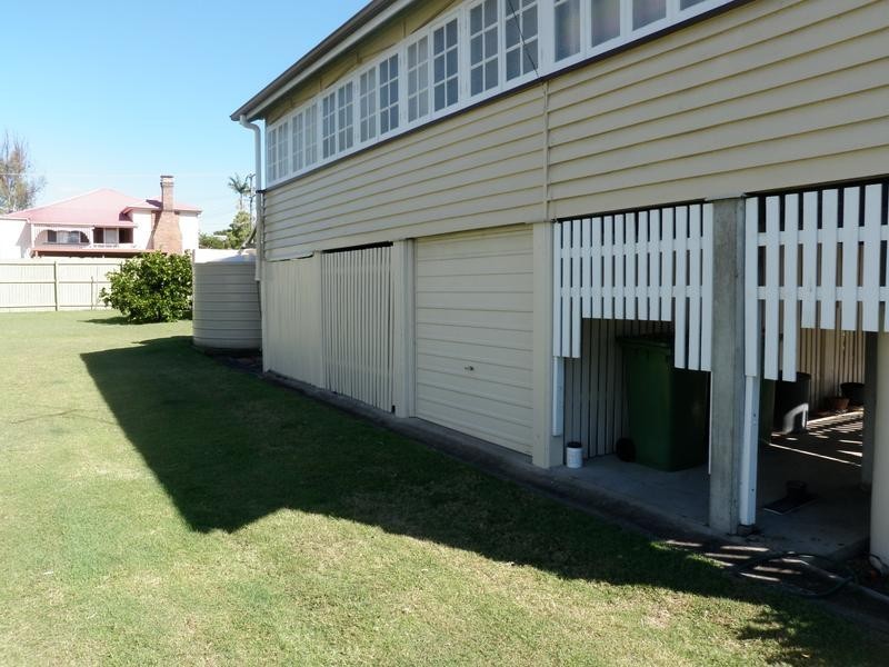 9 Bostock Street, Newtown QLD 4305
