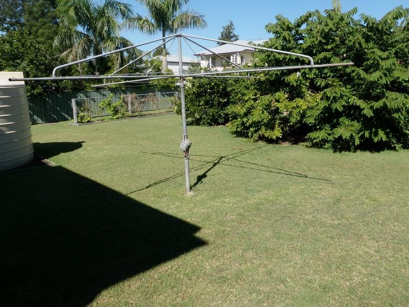9 Bostock Street, Newtown QLD 4305