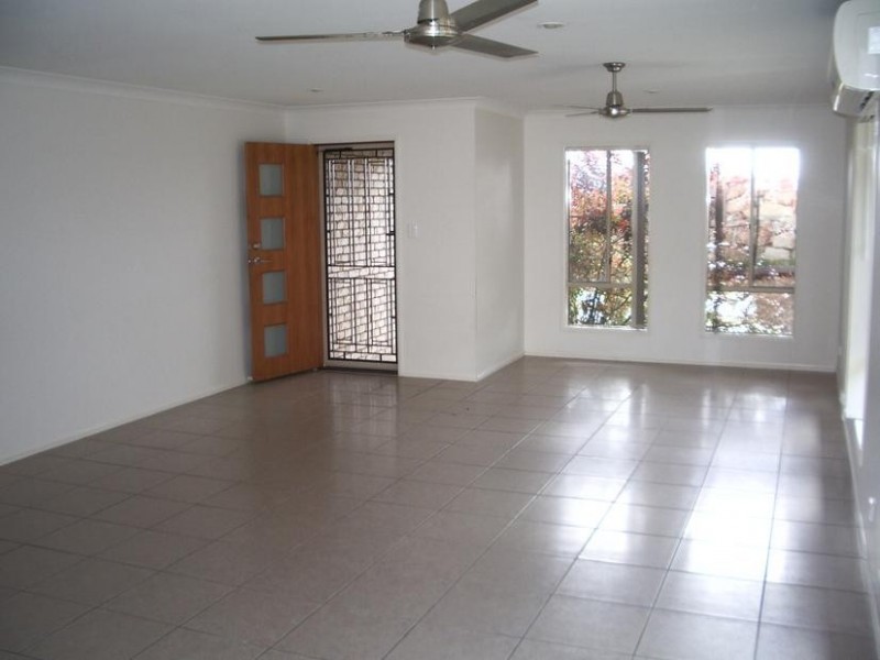 10 Casement Court, Collingwood Park QLD 4301