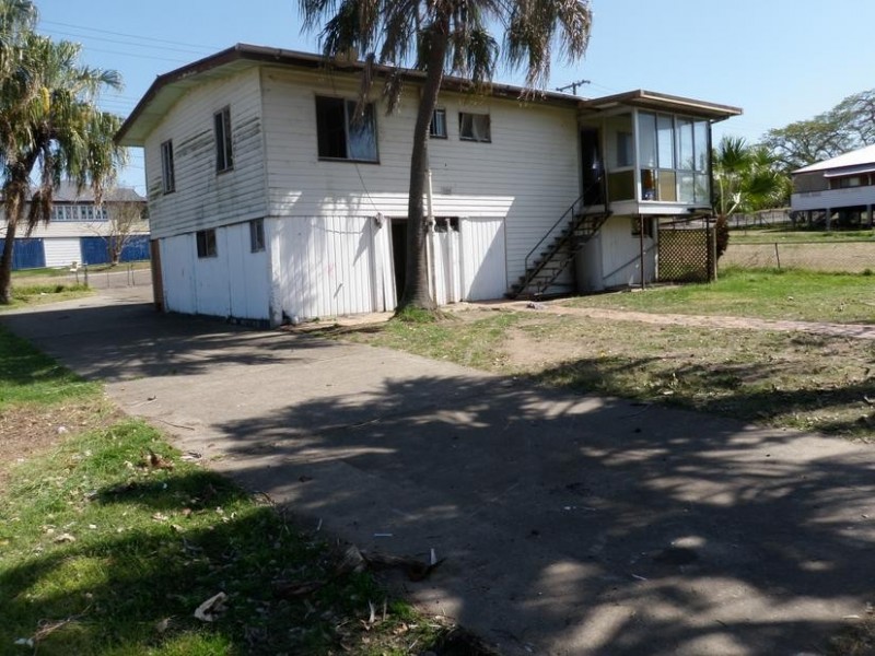 86 Stafford Street, Silkstone QLD 4304