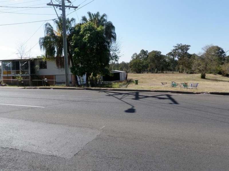 86 Stafford Street, Silkstone QLD 4304