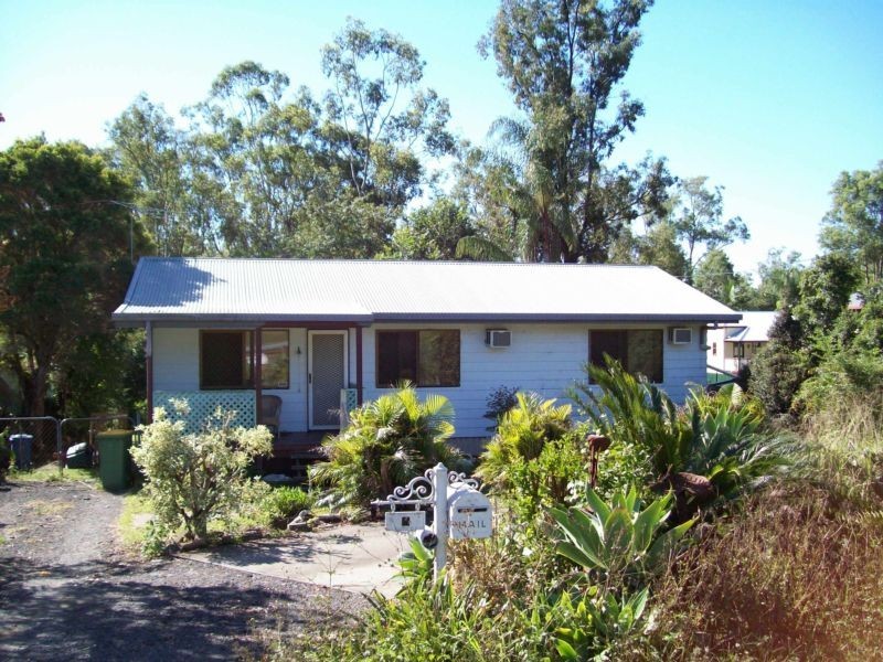 8 Harper Street, Raceview QLD 4305