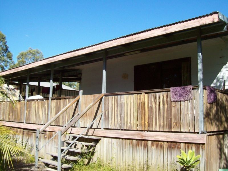8 Harper Street, Raceview QLD 4305