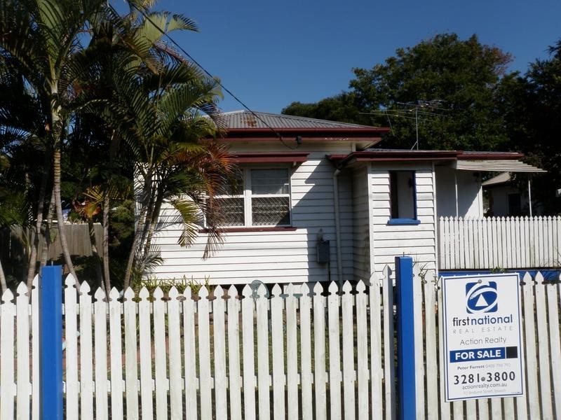 9 Walkers Lane, Booval QLD 4304