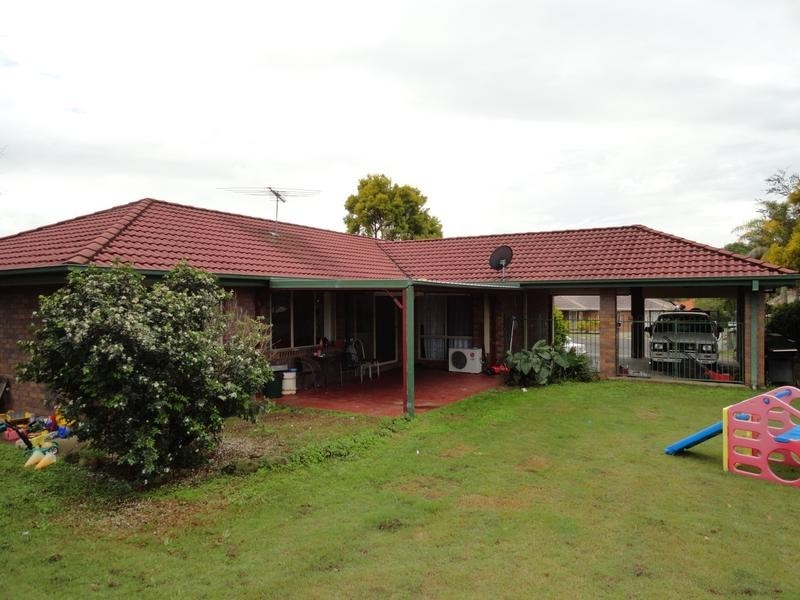9 Pinto Court, Yamanto QLD 4305