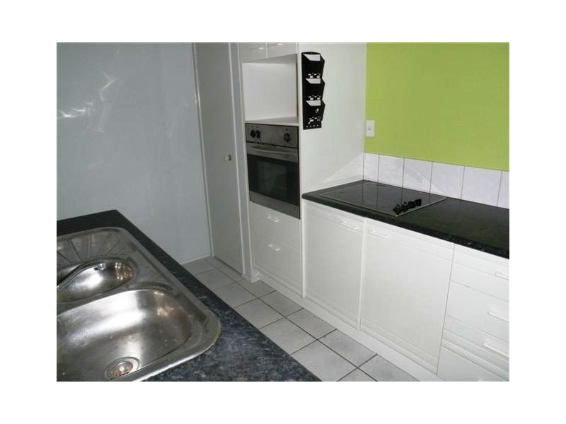5 Des Arts Place, Wulkuraka QLD 4305