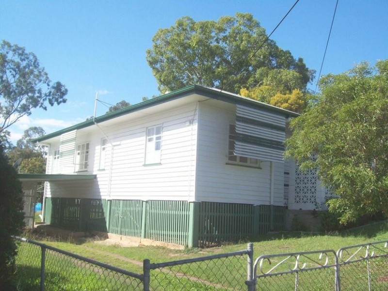 16 Harold Street, Bundamba QLD 4304