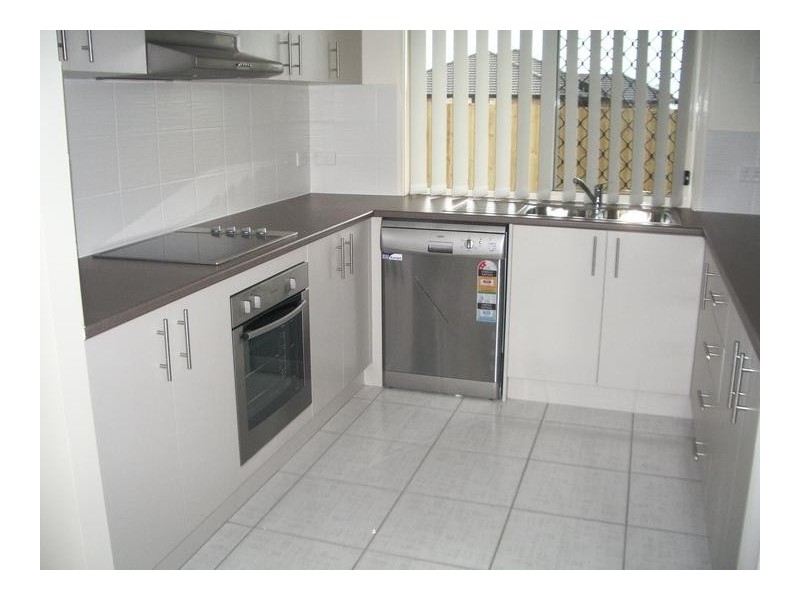 6 Dalray Drive, Raceview QLD 4305