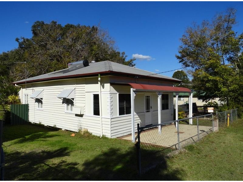 26 North Street, North Ipswich QLD 4305
