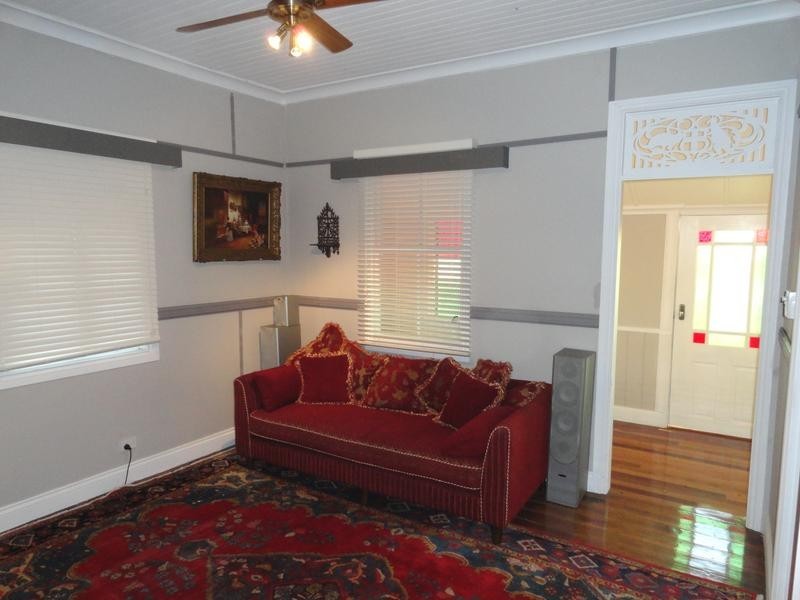 26 North Street, North Ipswich QLD 4305