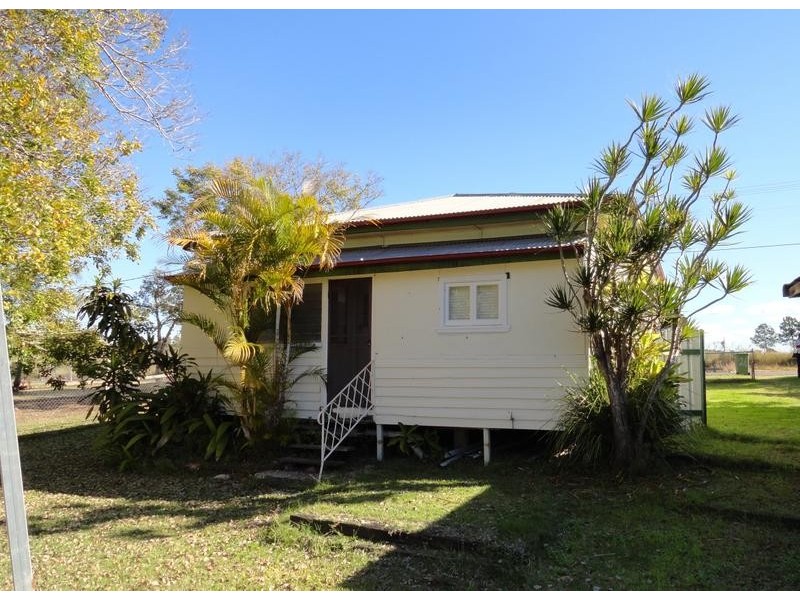 26 North Street, North Ipswich QLD 4305