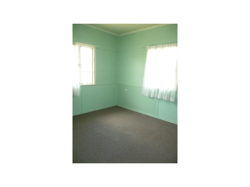 63 Thorn Street, Ipswich QLD 4305