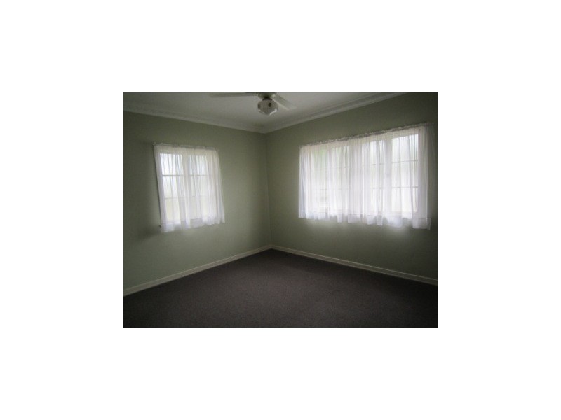 63 Thorn Street, Ipswich QLD 4305