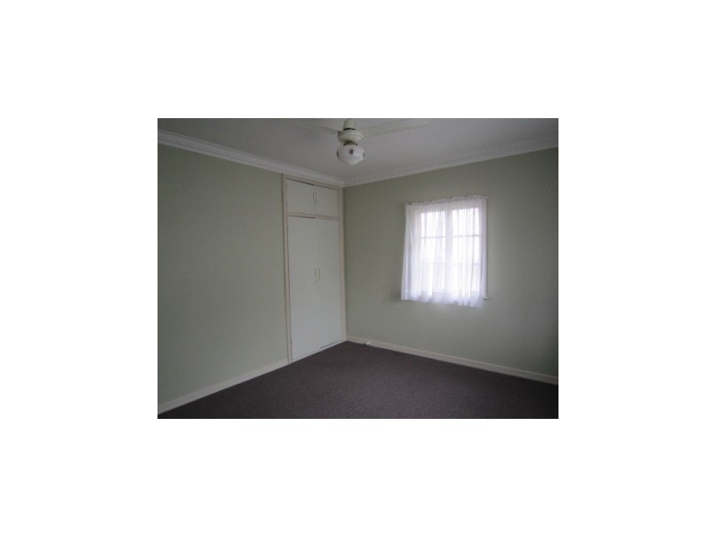 63 Thorn Street, Ipswich QLD 4305