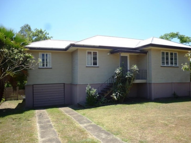 14 Bridson Avenue, East Ipswich QLD 4305