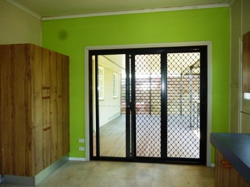 14 Bridson Avenue, East Ipswich QLD 4305