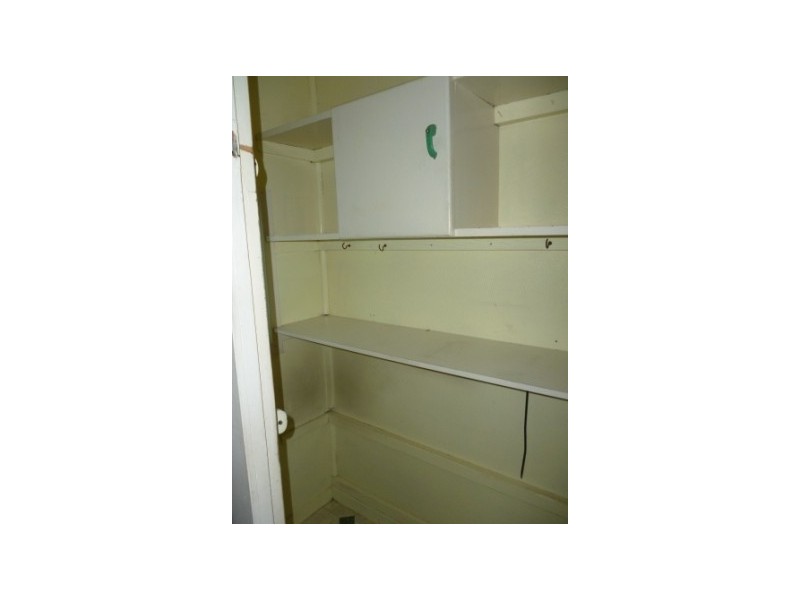 2 Railway Street, Booval QLD 4304